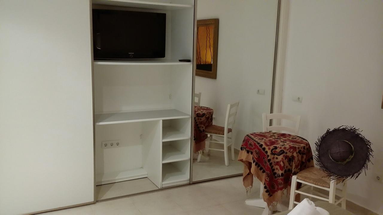 Apartamentos Colomar Santa Eularia des Riu Luaran gambar