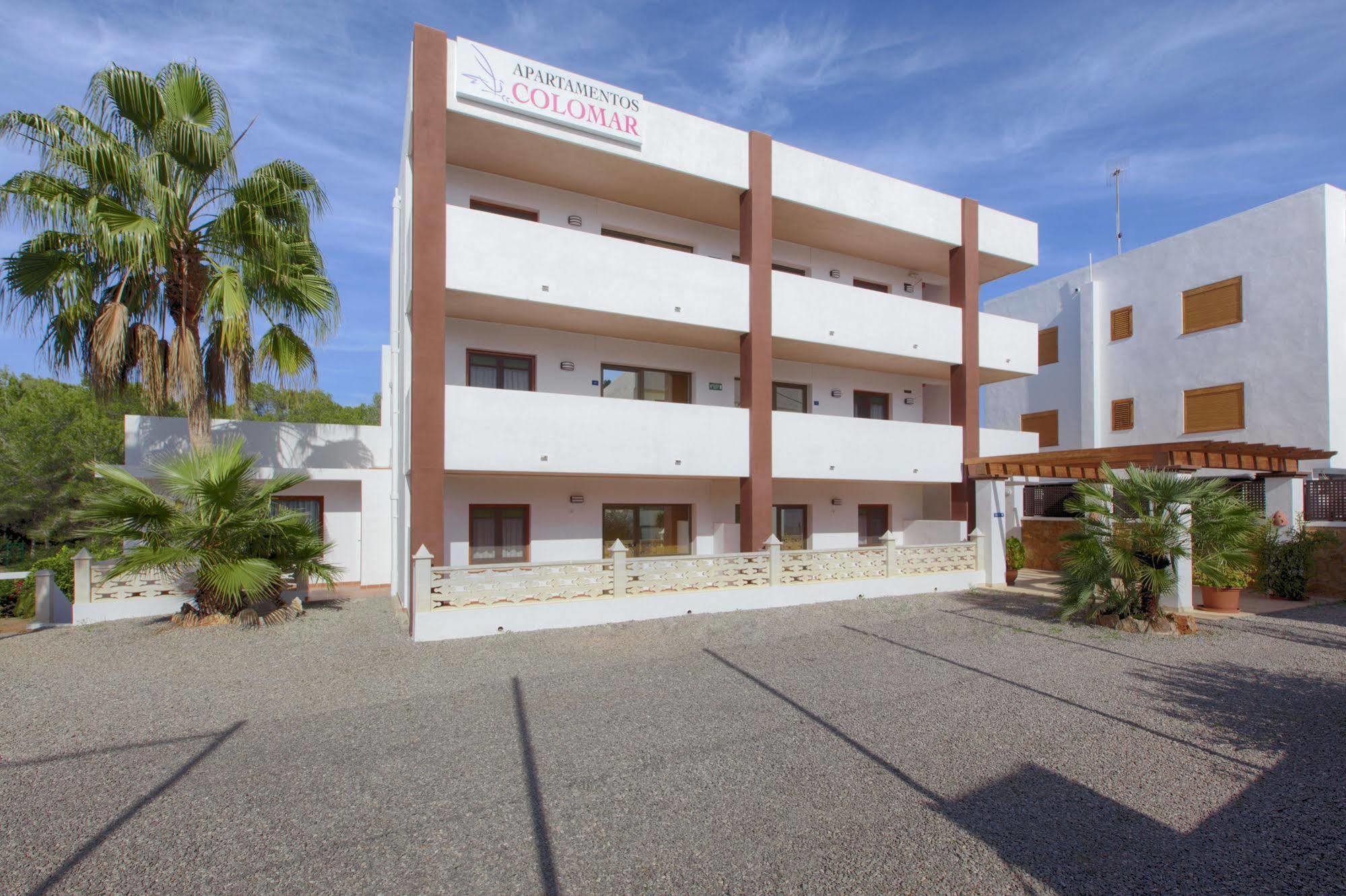 Apartamentos Colomar Santa Eularia des Riu Luaran gambar
